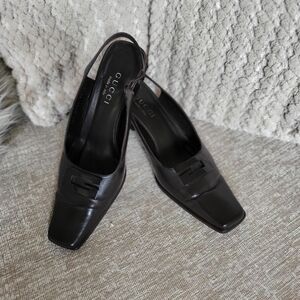 Gucci
Leather Slingback Brown Pumps Women's Size:37 (7)